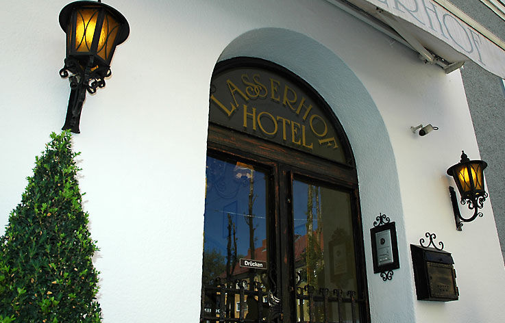 Atel Hotel Lasserhof Salzburg Exterior photo